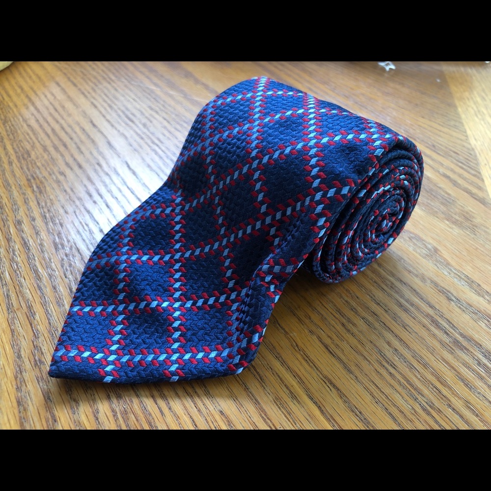 Charvet Men’s Blue & Red Geometric 100% Silk Tie